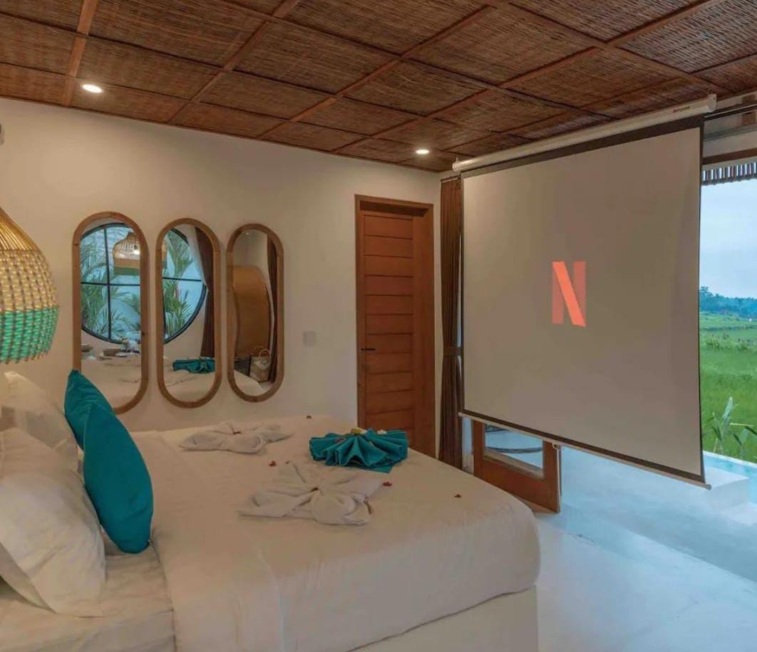 Temple Deity Sculptures